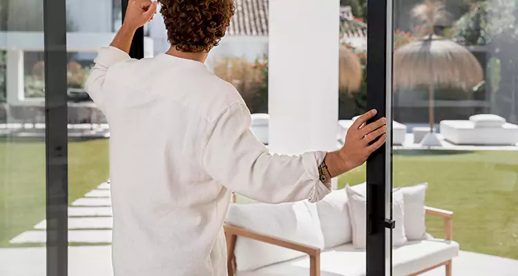 Sliding Screen Door Maintenance for Closing Issues in Ojus, FL